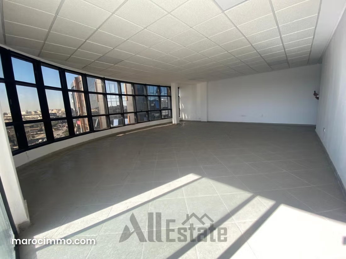 79 m² Office with Terrace in Roches Noires, Casablanca — Casablanca