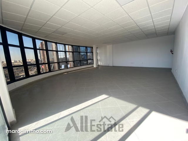 Plateau de bureau vide à louer–Roches Noires, CASA — Casablanca