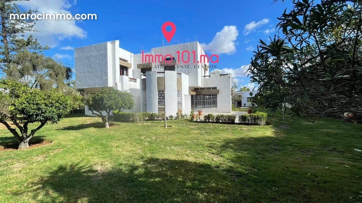 Villa 5 chambres avec jardin à louer Souissi, Rabat — Rabat