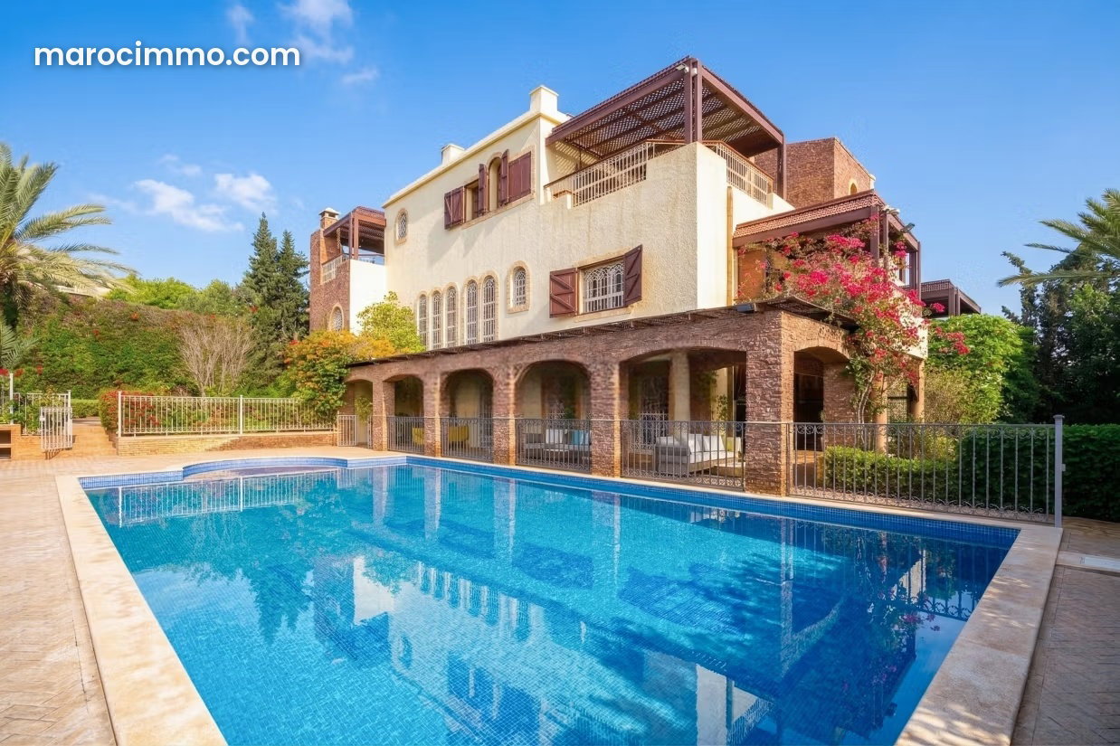Exceptional 1,162 m² Villa, 6 Bedrooms, Swimming Pool, Illigh, Agadir — Agadir