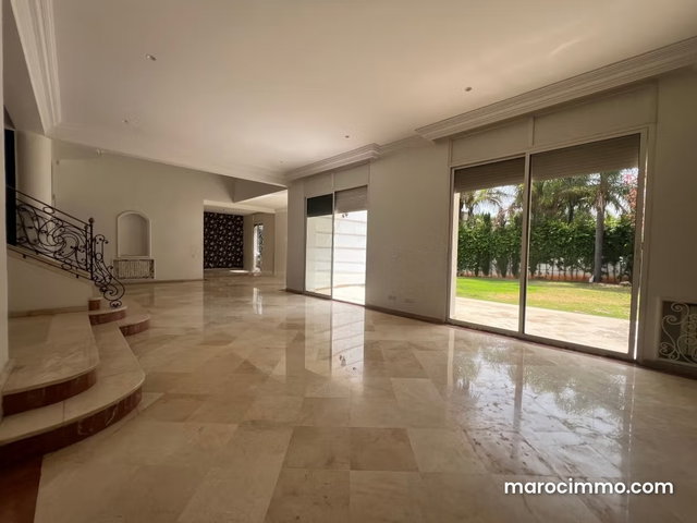 Villa de haut standing à louer à Californie. 4 chambres — 4