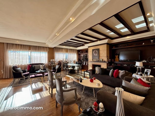 Magnifique appartement dernier étage avec terrasse 14m2 — 4