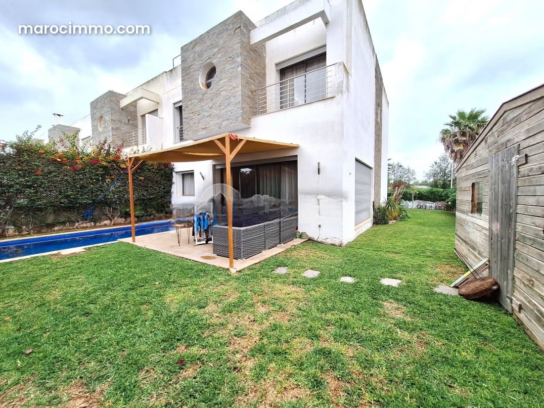 443 m² Villa with Swimming Pool and Garden, Dar Bouazza — Dar Bouazza