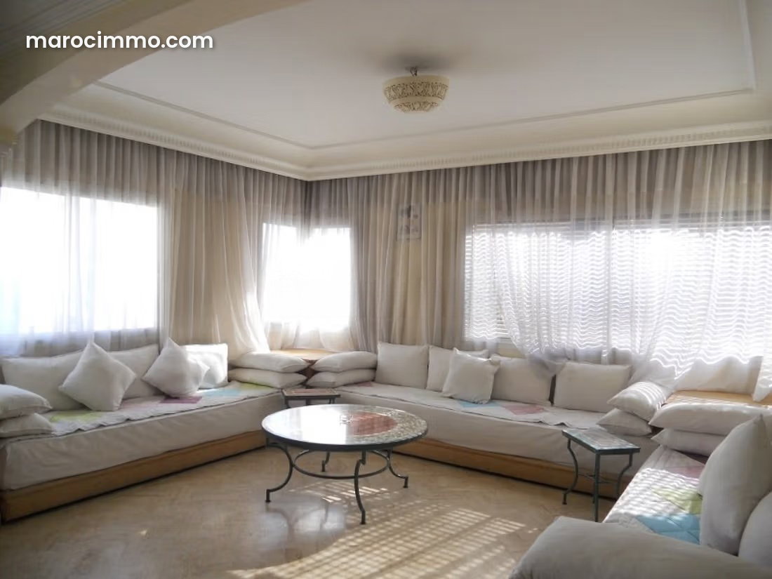 150 sqm apartment for rent in Gauthier, Casablanca — Casablanca