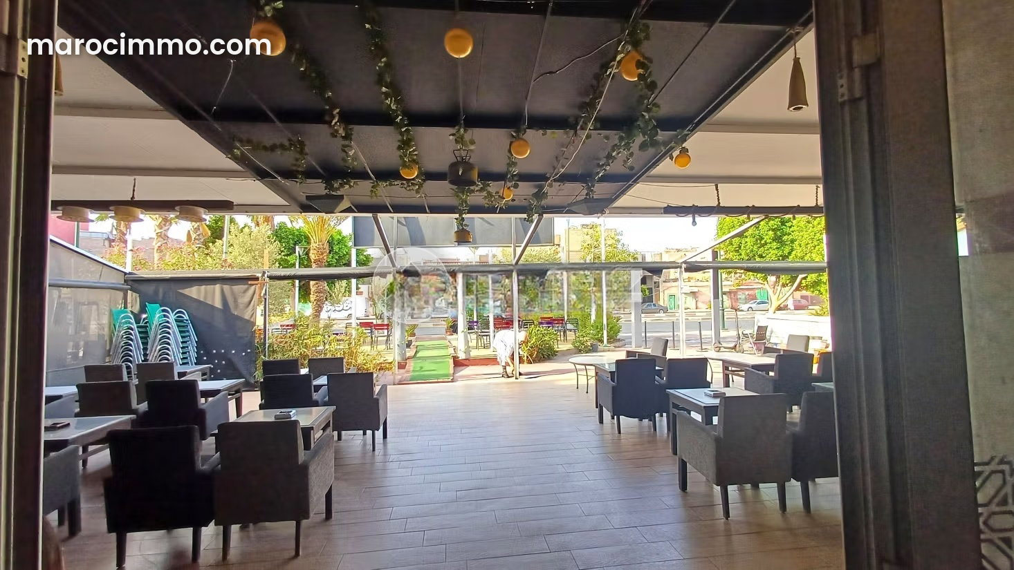 Local commercial 149 m², terrasse 300 m², Massira 2, Marrakech — Marrakech