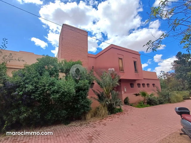 Villa à vendre 310 m², 4 chambres Bab Ighli Marrakech — 2