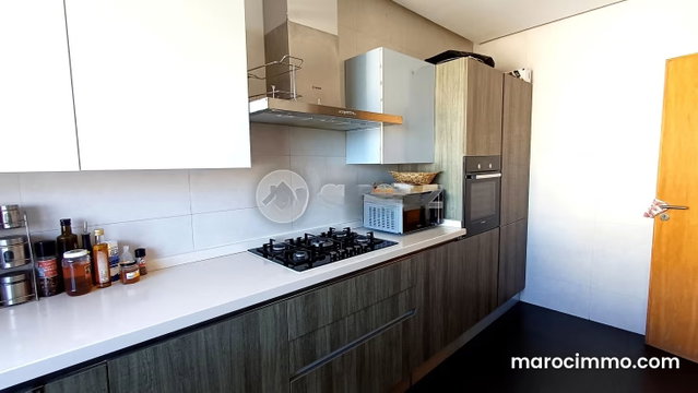 Appartement à vendre 200 m², 2 chambres Marina Casablanca — 3