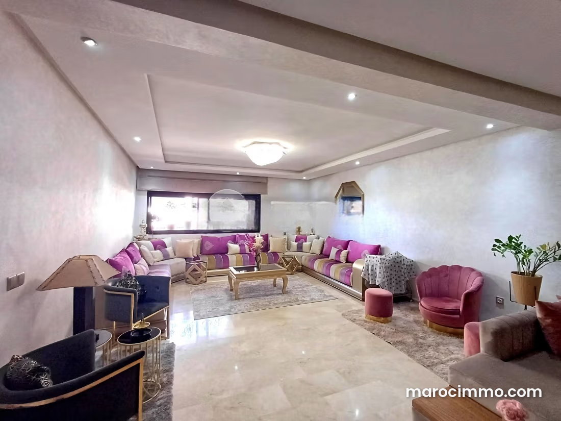 4-Room Apartment in Casablanca Finance City with Terrace and Garage — Casablanca