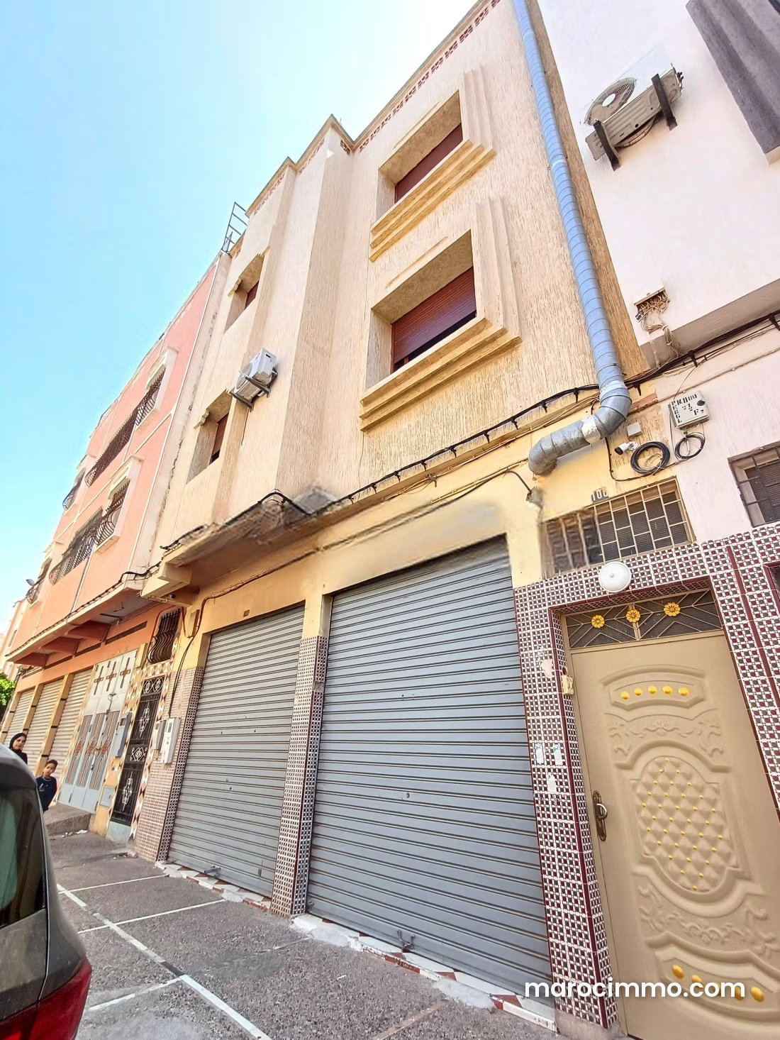 5-Bedroom House with Garage in a Quiet Ait Melloul Neighborhood — Ait Melloul
