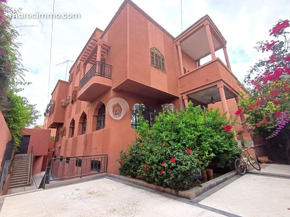 Villa à vendre 436 m², 9 chambres Targa Marrakech