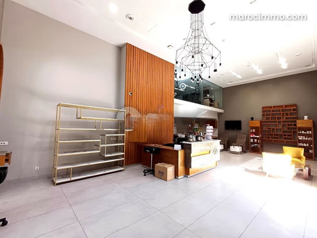 Commerce à vendre 369 m² Les Hôpitaux Casablanca — 4