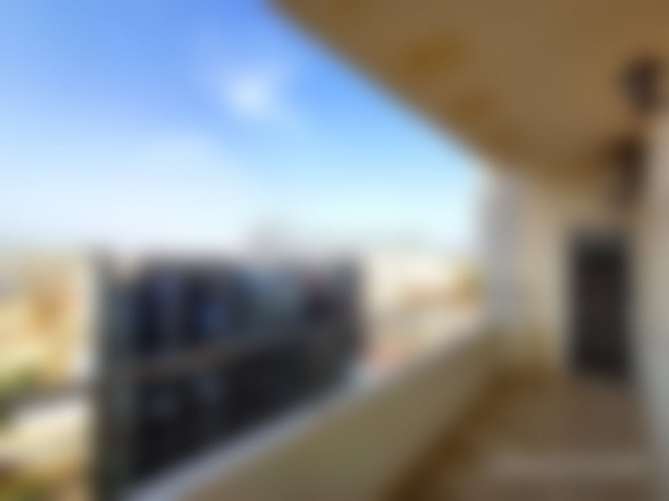 Brand-New 126 sqm Apartment with 3 Bedrooms and Garage in Fez