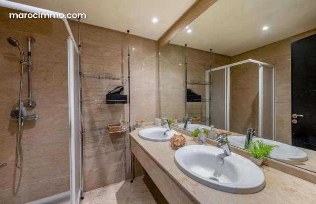 Beautiful 3-bedroom apartment for sale in Guéliz. — 4