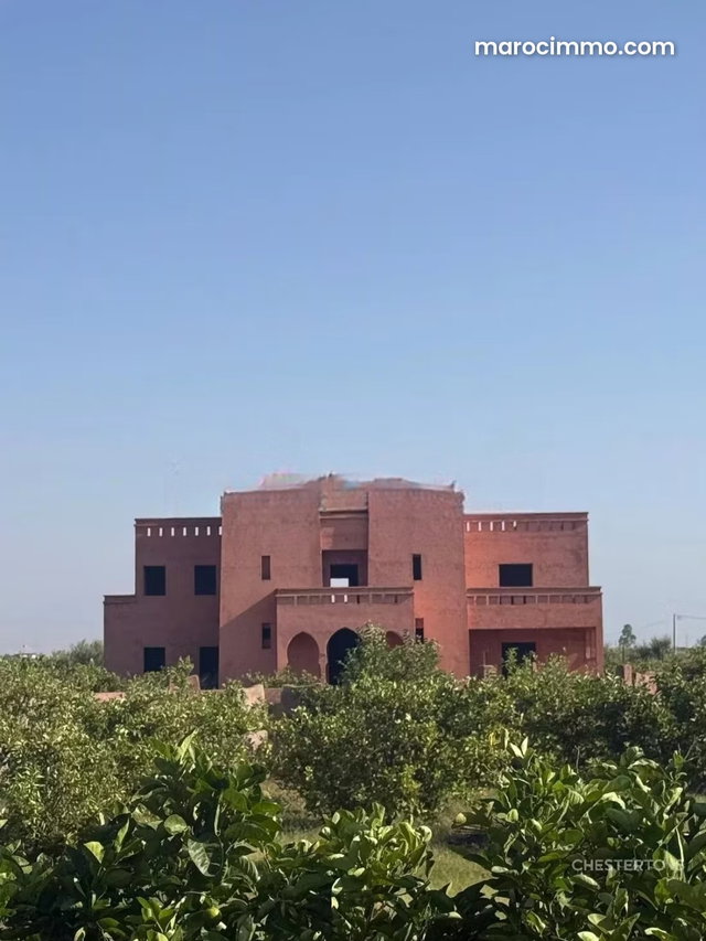 Domaine d’Exception de 4 Hectares avec 4 Villas Semi Finies sur la Route de Fès — 5