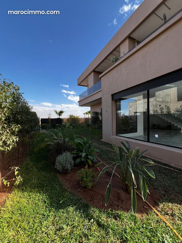 Luxury Villa for Sale at Route de l'Ourika — 3
