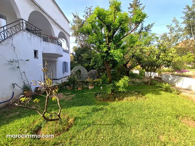Villa à vendre 1 055 m², 6 chambres Polo Casablanca — 3