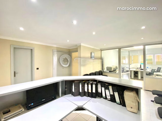 Bureau à vendre 173 m² Autre Casablanca — 4