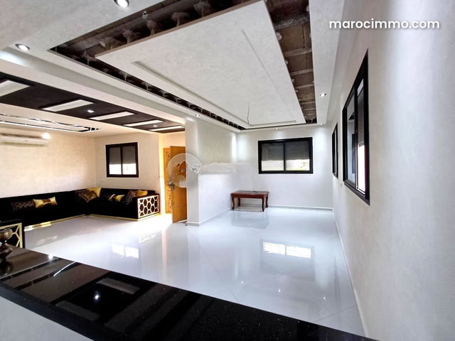 Villa à vendre 341 m², 6 chambres Toulal Meknès — 4