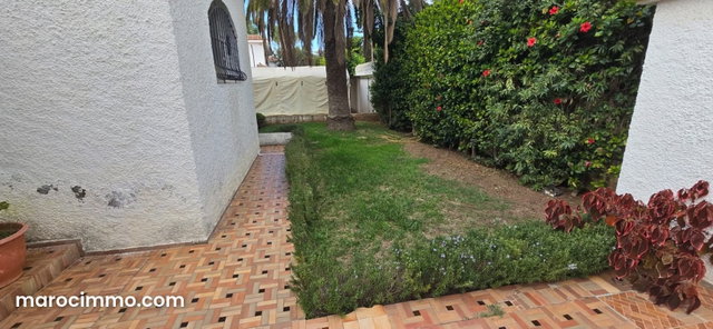 Villa Plain Pied 1080m² Hay Riad Secteur 7 — 2
