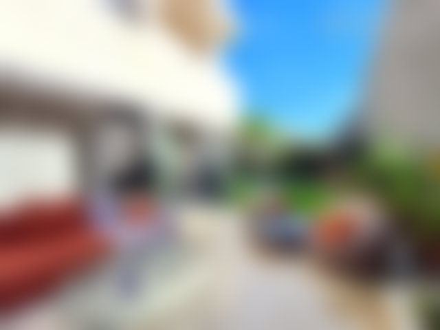 فيلا راقية بحوض سباحة للبيع في قلب بوسكورة — 2