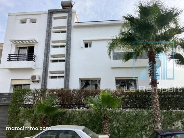 Mise en vente d'une superbe villa a kenitra — 2