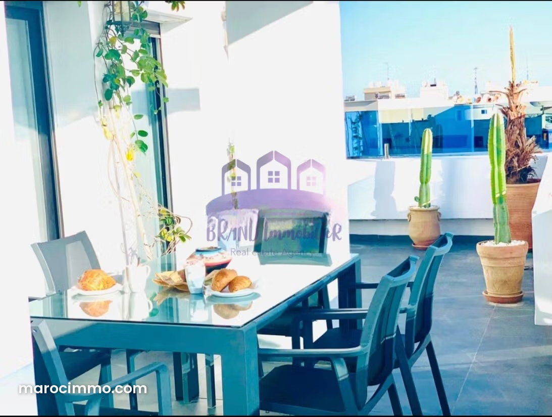 دوبلكس بانورامي بسطح مركز طنجة للكراء — طنجة