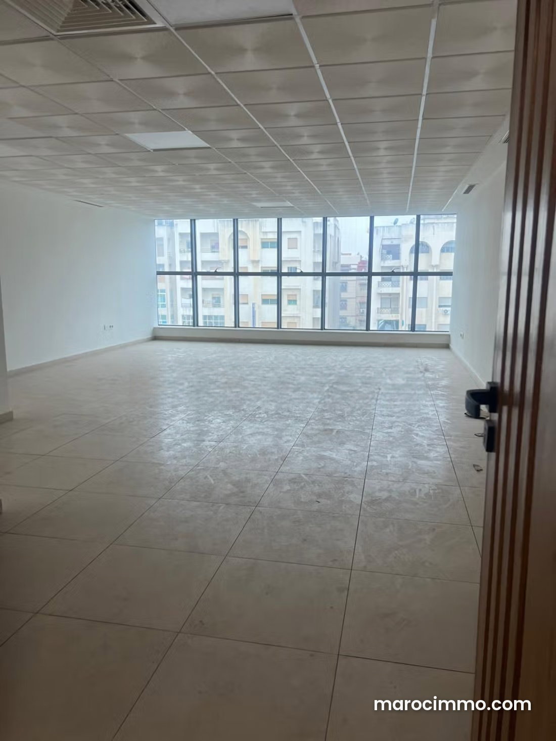 62 m² Office for Rent in Tangier City Center — Tangier