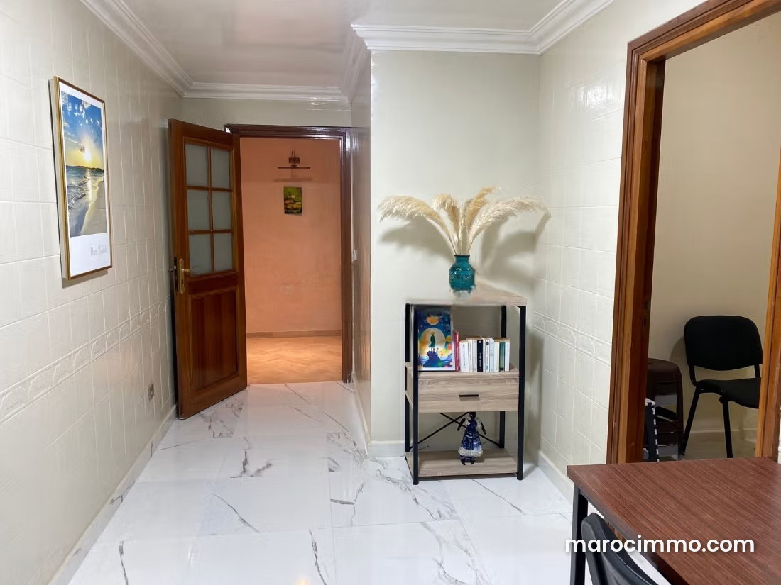 150 sqm apartment in Racine, Casablanca with terrace — Casablanca