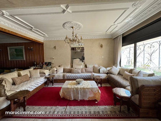Appartement à vendre – Quartier 2 Mars — 4