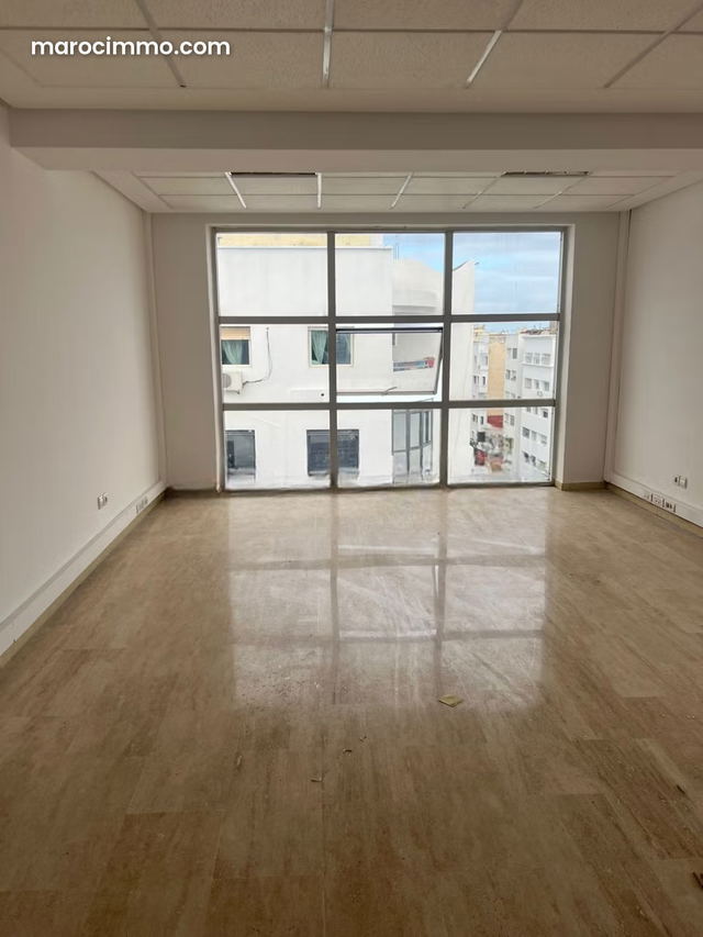 Professional Office 68 m² for Rent – Maarif Extension Quarter — Casablanca