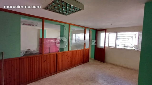 Commerce à vendre 211 m² Témara Skhirate Témara — Temara