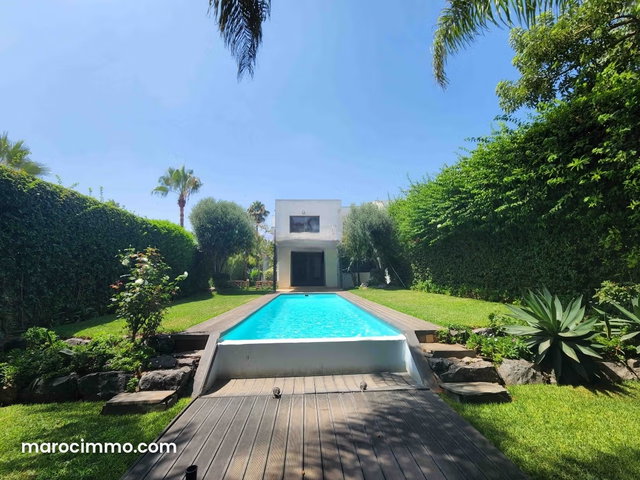 Villa commerciale 900 m² construits, CIL — 3