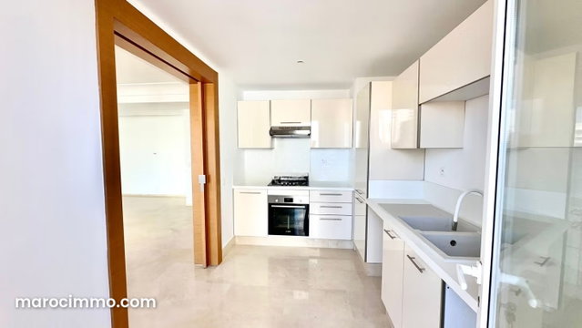 Appartement à louer à Casablanca Finance City. 3 pièces. Garage privé — 2