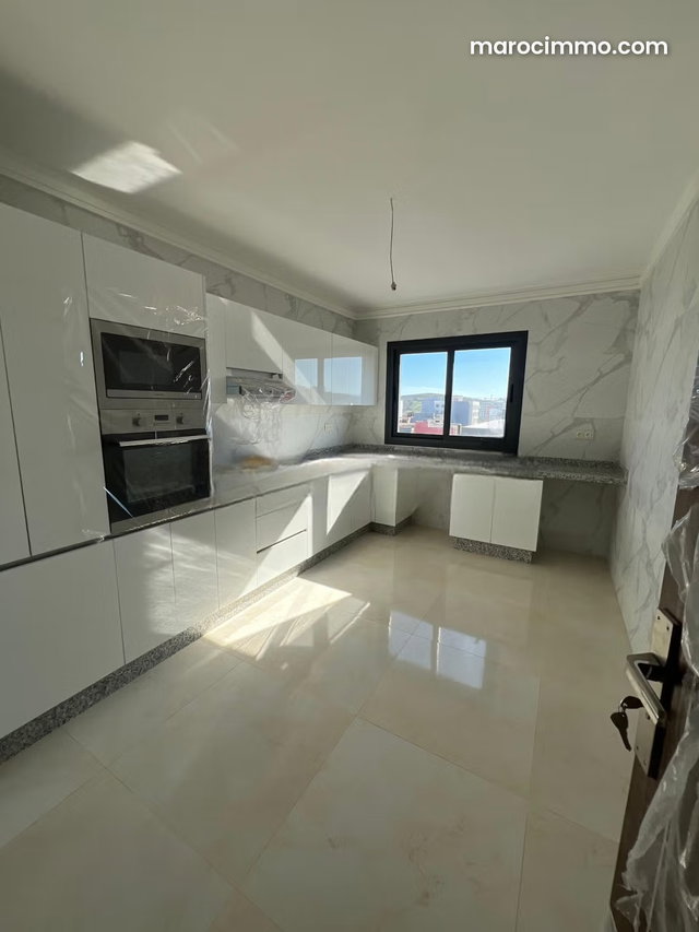 Apartment for sale in Tanja Balia — 2
