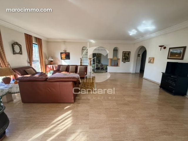 Appartement 5 chambres triangle d'or — 3