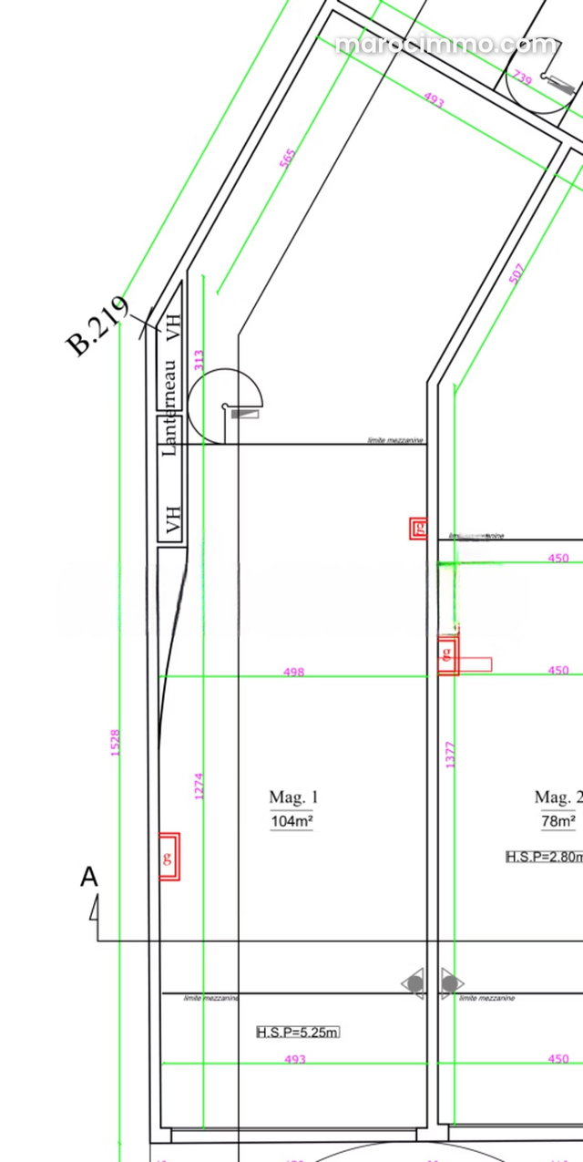 Local commercial de 150 m² à Casablanca — 2