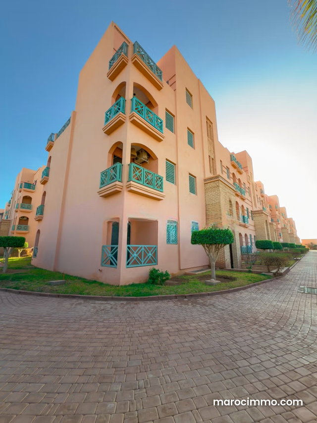 Rent this apartment in Agdal. 127 m². Furnished — 5