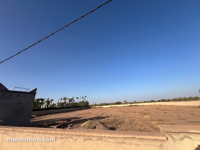 Beau terrain à la vente à Sidi Abdallah Ghiat. Surface de 7200 m² — 3