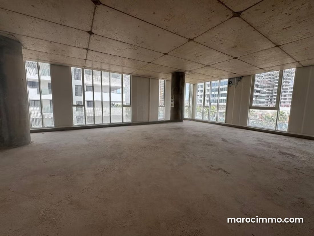 189 m² Office for Rent, Casablanca Finance City, Ready to Move In — Casablanca