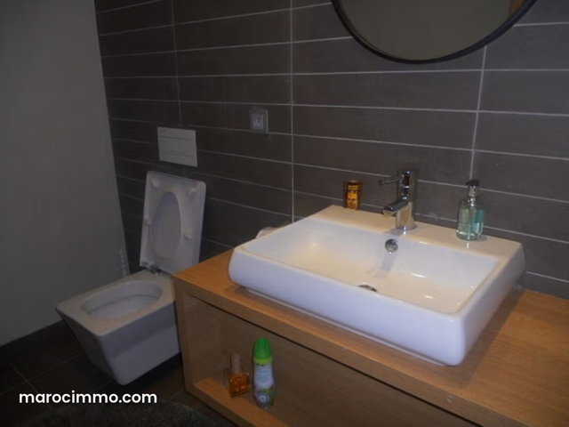 Appartement Meublé à louer à AIN DIAB — 5