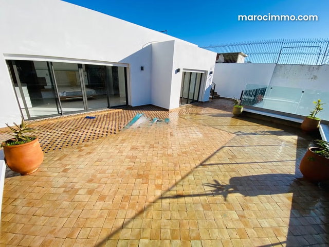 Villa de luxe semi meublée à louer à Jbel Kbir boubana — 4