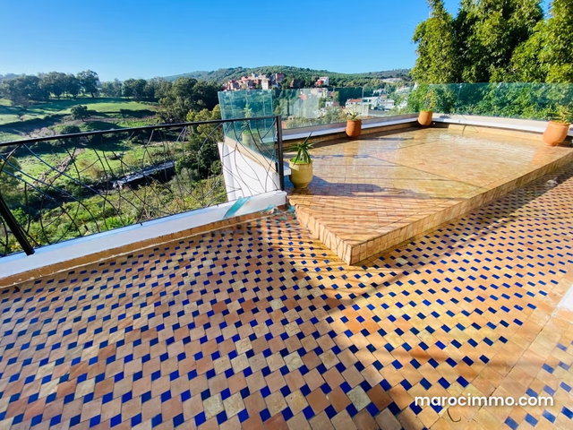 Villa de luxe semi meublée à louer à Jbel Kbir boubana — 2