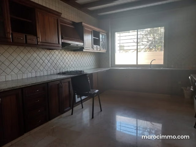 Location bureau 220 m² à Agdal Rabat — 2
