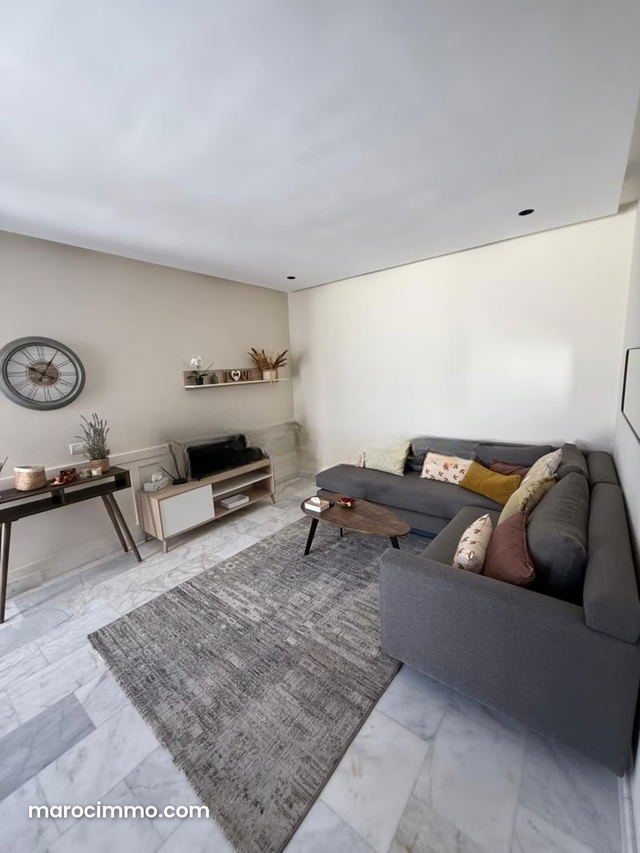 Studio meublé à l'oasis — Casablanca