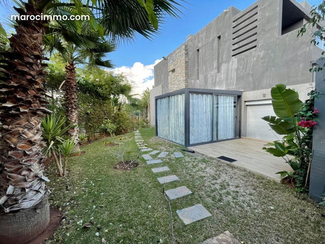 Beautiful villa for sale at Prestigia Golf City — Bouskoura