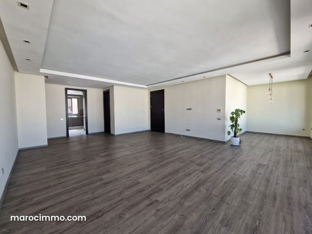 Gauthier Family Three-Bedroom Apartment — Casablanca