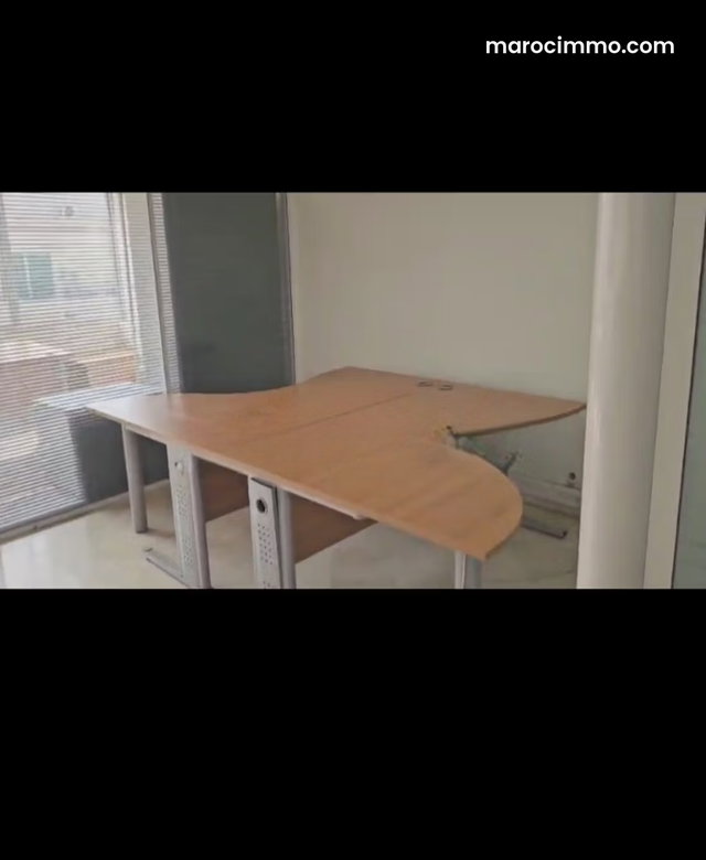 Bureaux à louer aménagé rompt point d' Europe. Surface totale 170 m² — 5