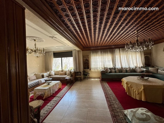 Duplex à vendre – 2 Mars — 2