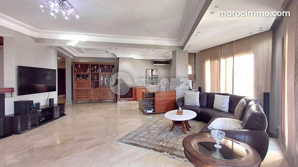 Appartement à vendre 236 m², 3 chambres Racine Casablanca