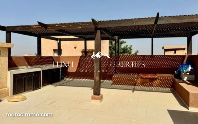 Apartment with private rooftop and golf view — 5